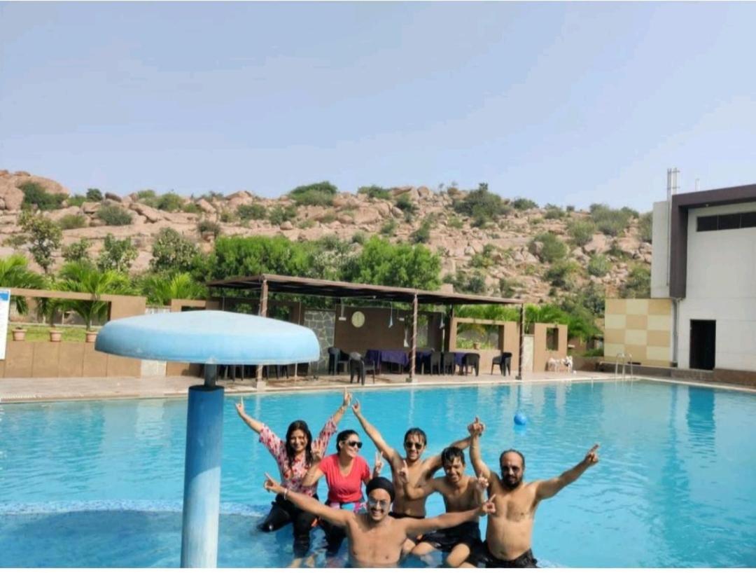 3Season Resort هامبي المظهر الخارجي الصورة